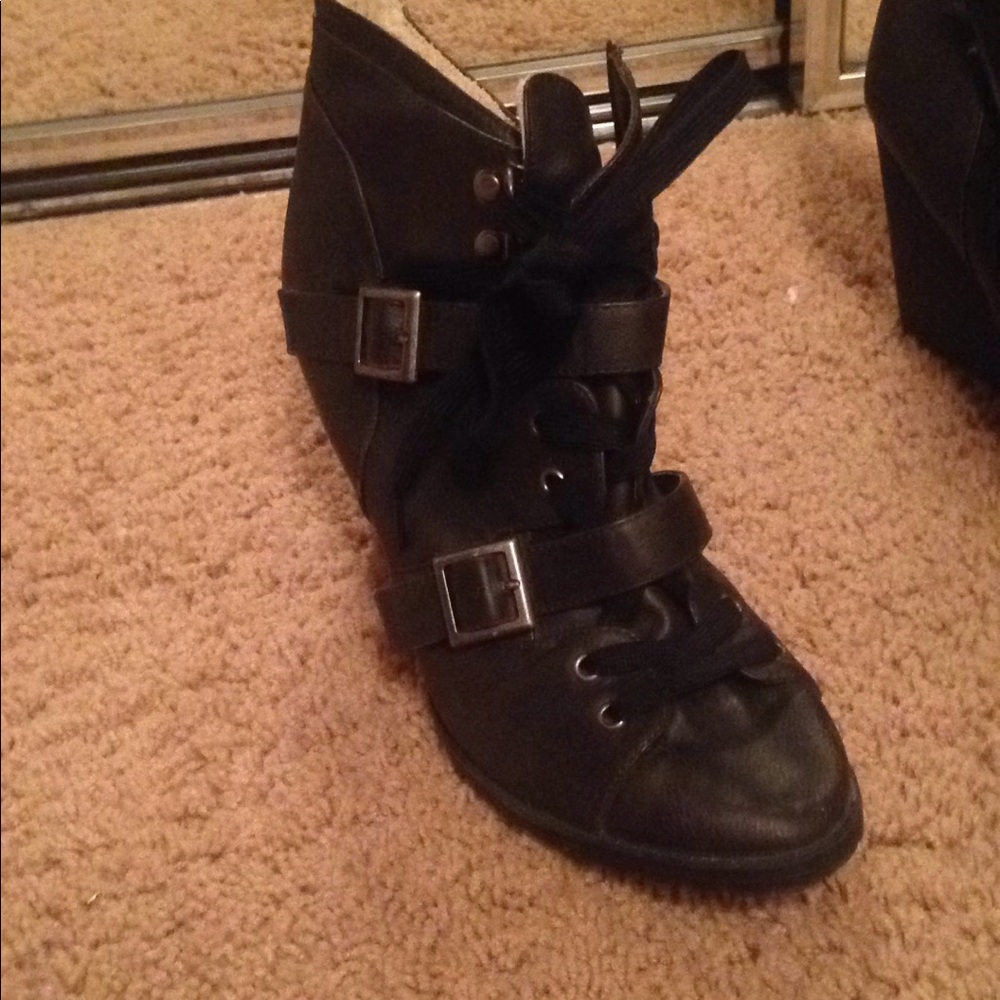 Wedges - Picture 2 of 3